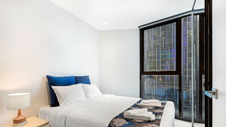 Ifsuites (Ifstays) Light House Apartment
