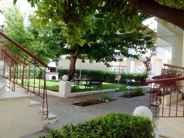 Apartamentos Siviri Rental Houses