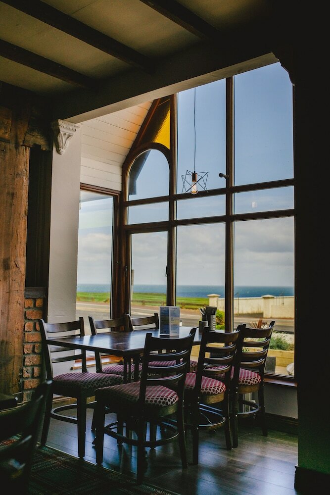 Hotel Inn On The Coast
