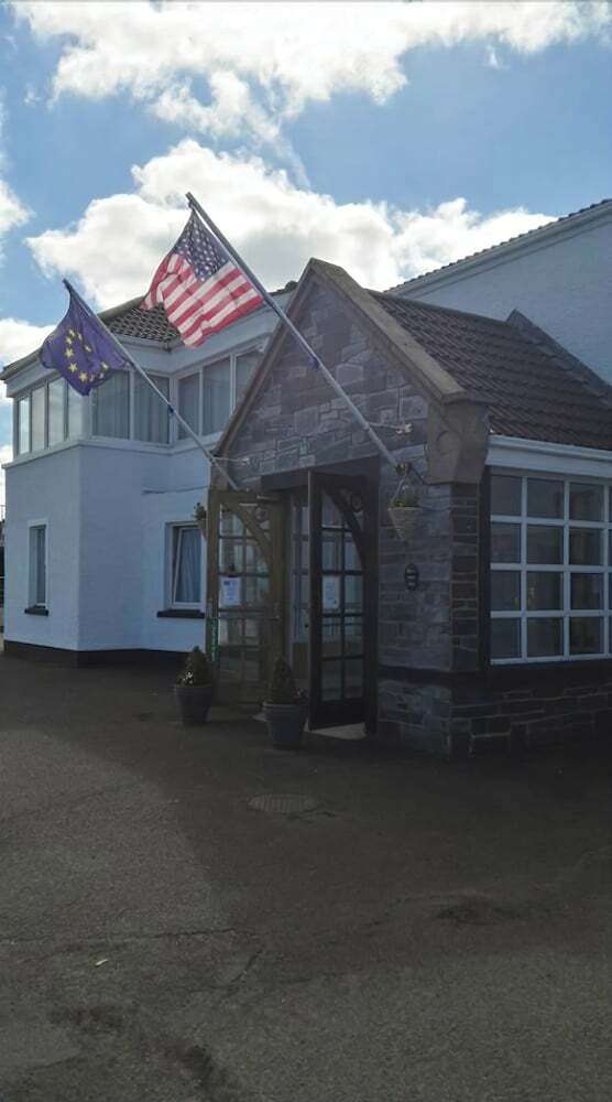 Hotel Inn On The Coast