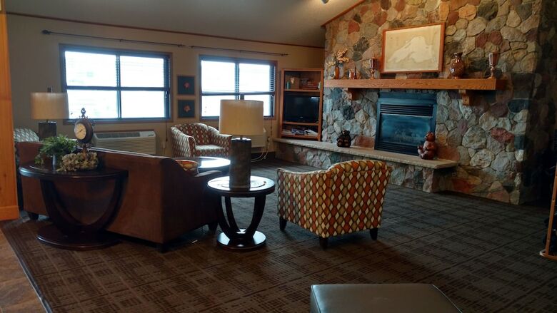Hotel Americinn By Wyndham Calumet
