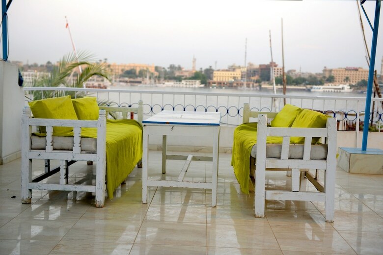 Hotel Luxor Guest House