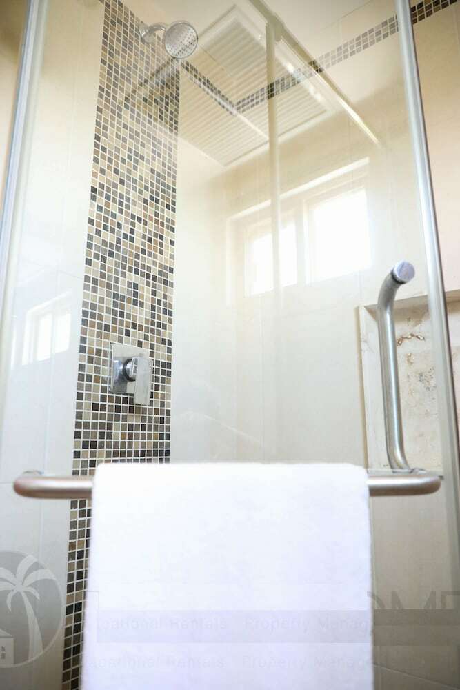 Apartamentos Lili Penthouse 2 Bedroom Sleeps 5