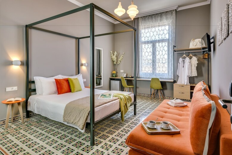 Hotel Mosaic