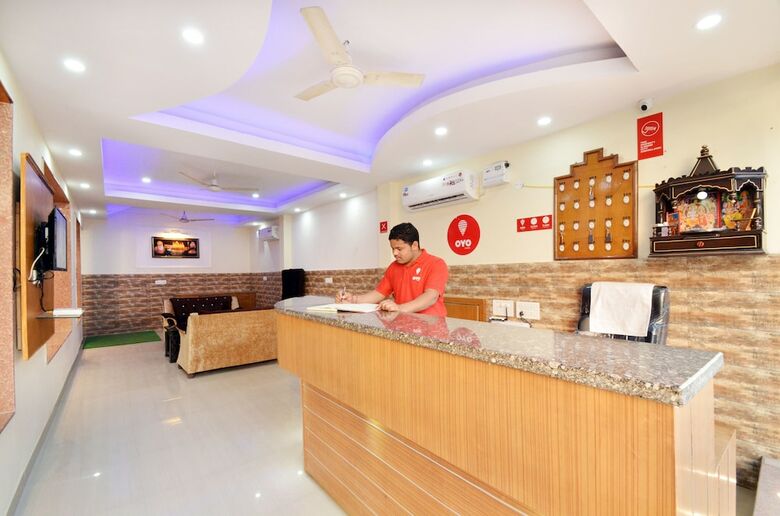 Hotel Oyo 8423 Grand Park