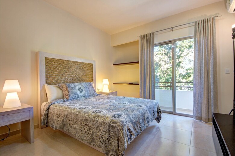 Apartamentos Garden Lili 3 Bedroom Sleeps 6