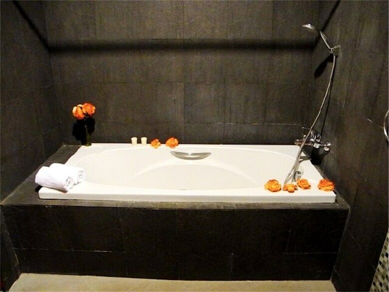 Sunrise 3 Bedrooms Spacious Apartment