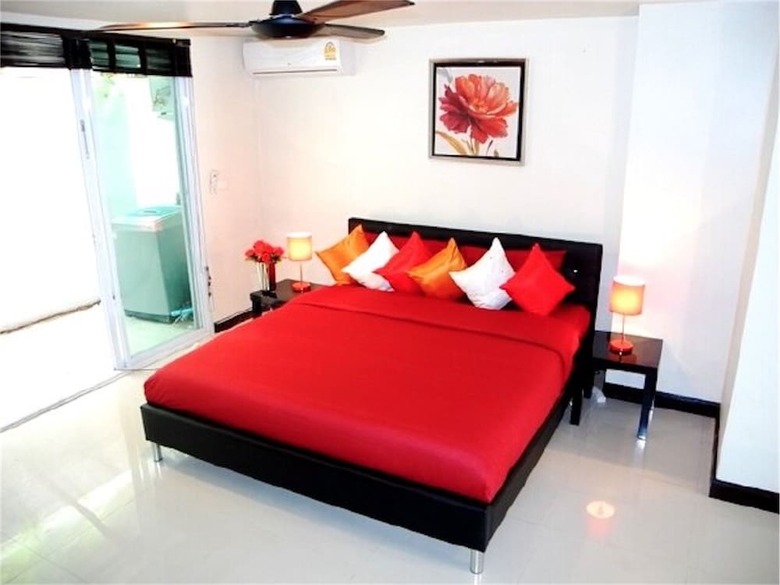 Sunrise 3 Bedrooms Spacious Apartment