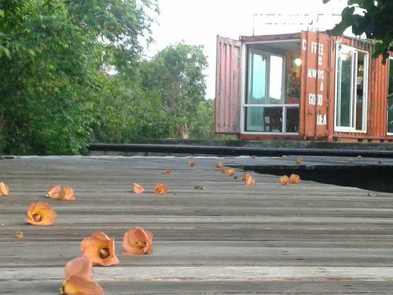 Hotel Lake House
