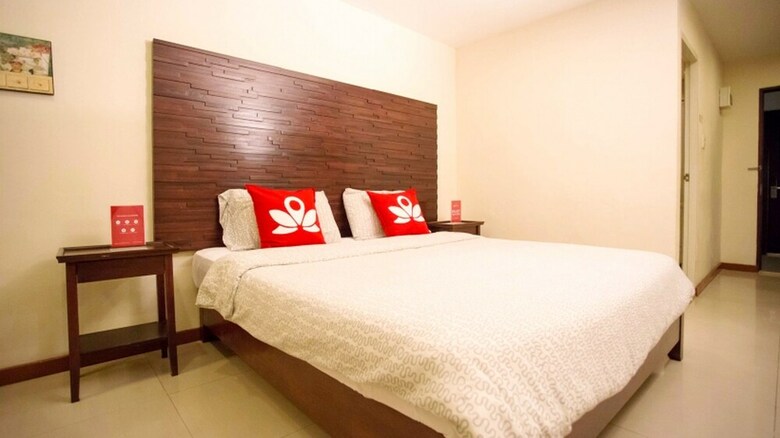 Hotel Zen Rooms Royal Bee