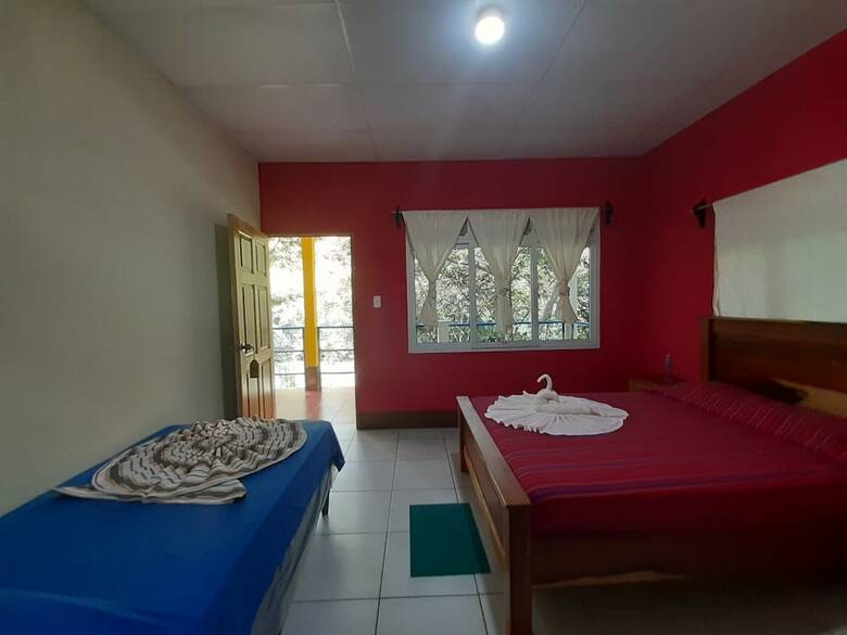 Hostal Oasis The Traveler