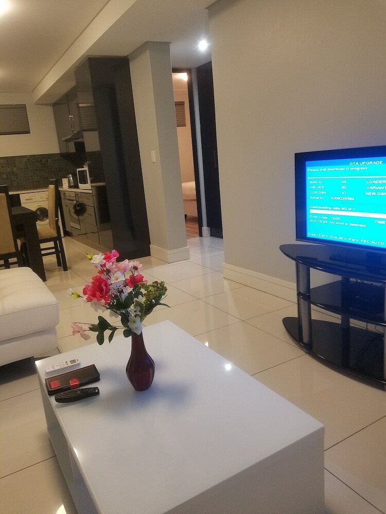 Apartamentos 77 On Independence Windhoek