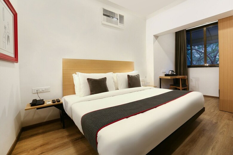 Hotel Oyo Flagship 573 Chakala Sahar Road