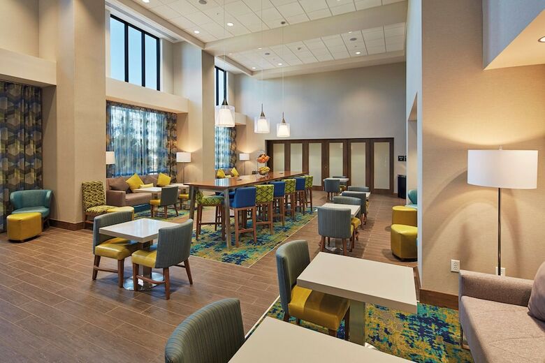 Hotel Hampton Inn & Suites Sacramento At Csus