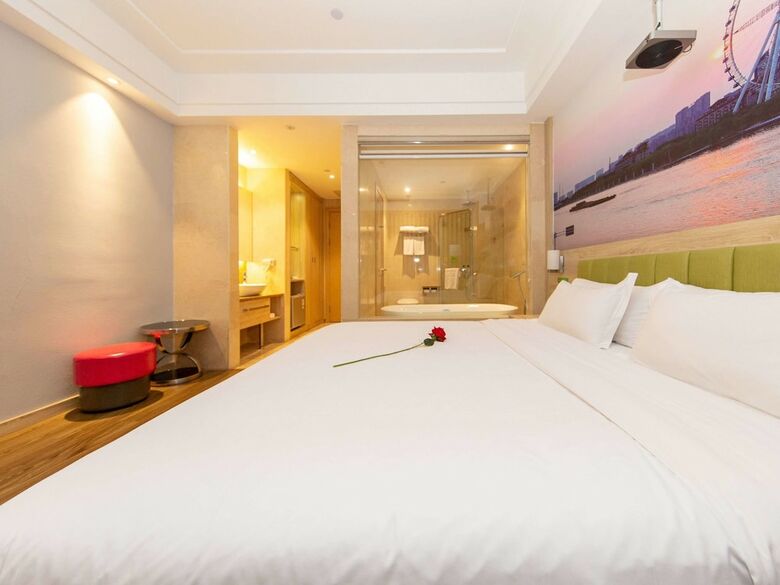 Hotel Ibis Styles Nt Shimao Plz