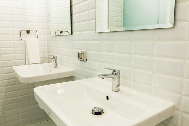 Hostal Travel Light Hostel Pattaya