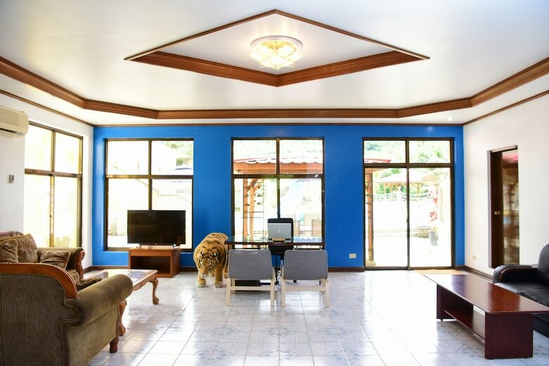 Hotel Saipan Stay Lounge