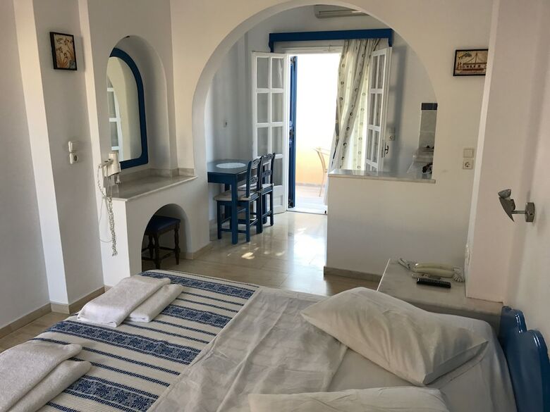 Hotel Dioskouri Art Villas