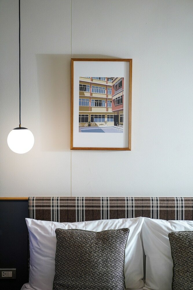 Josh Hotel