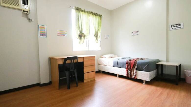 Hostal Guesthouse Storyshare