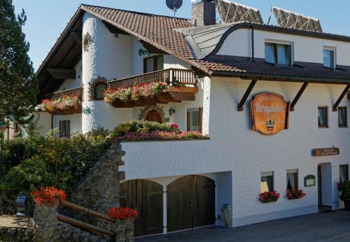 Hostal Pension Bergstub`n