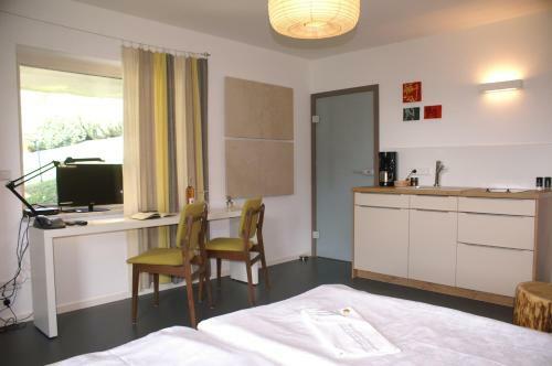 Hostal Studio 14/2