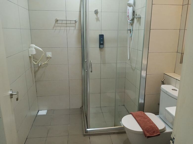 Hotel The Octagon Ipoh - Home Stay