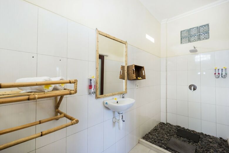 Hotel Seaweed Guesthouse Lembongan