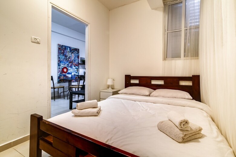 Central Apartment Next To Dizengoff St.