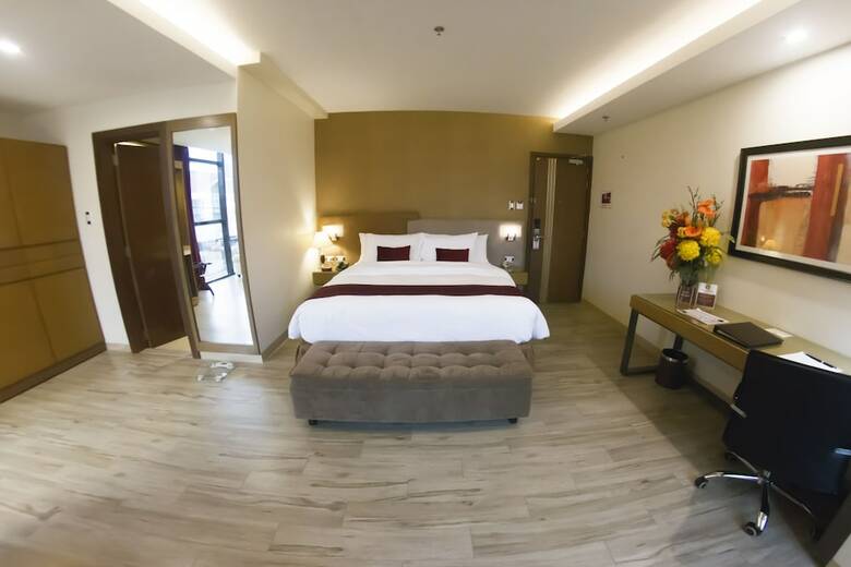 Ironwood Hotel