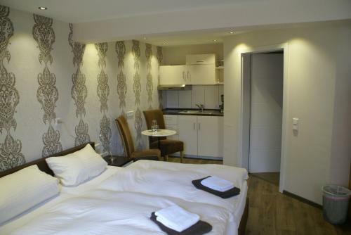 Hostal Pension Farwerk