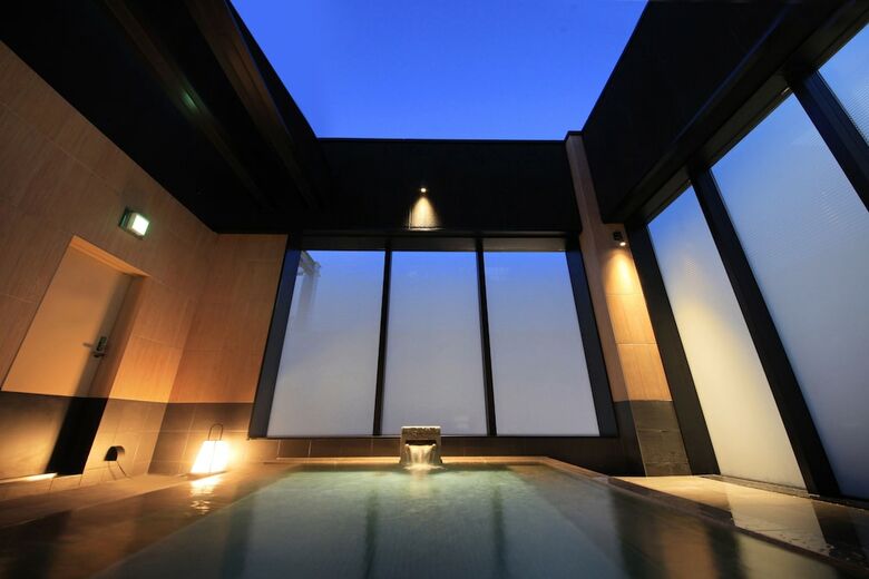 Candeo Hotels Tokyo Shimbashi