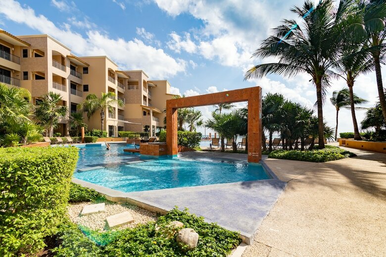 Condo El Faro Coral By Playa Paradise