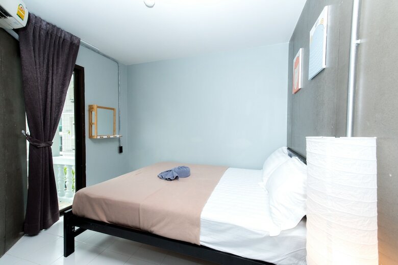 Hostal Tp Hostel Kata Beach Phuket