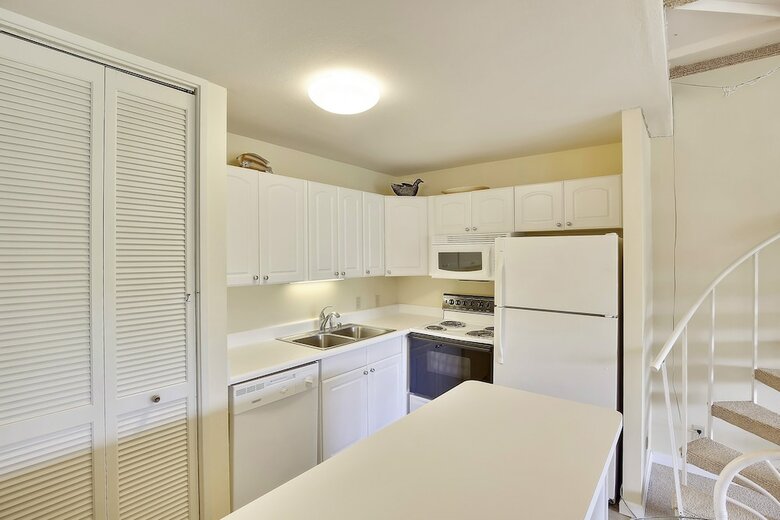 Sea Breeze Turtle Bay - 1 Br Condo