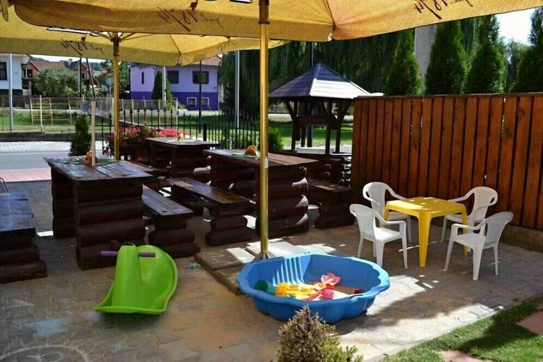 Pension Penzi�n Manderlak
