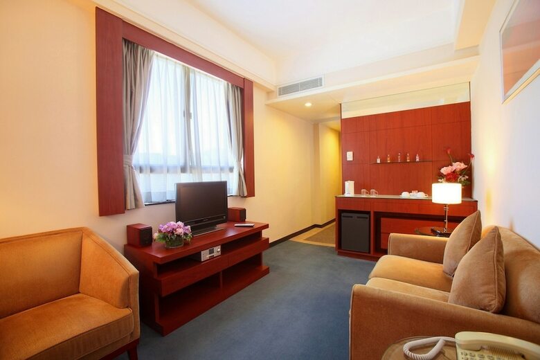 Hotel B P International