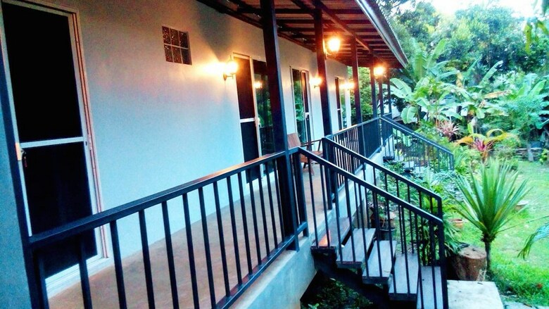 Hotel Kru Guesthouse