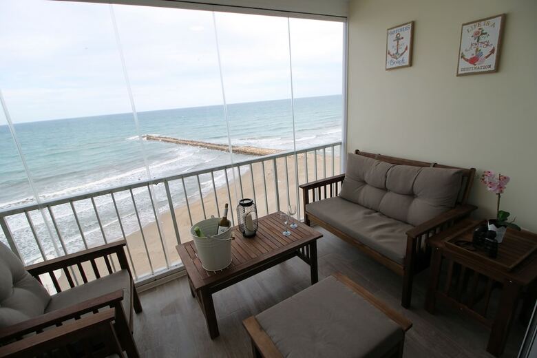 Apartamentos Sea Front - Stunning Views
