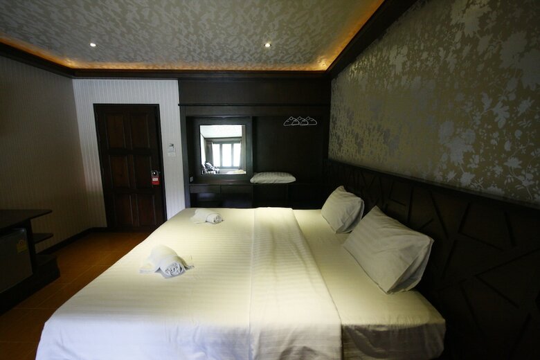 Hotel The Farm Resort And Restaurant