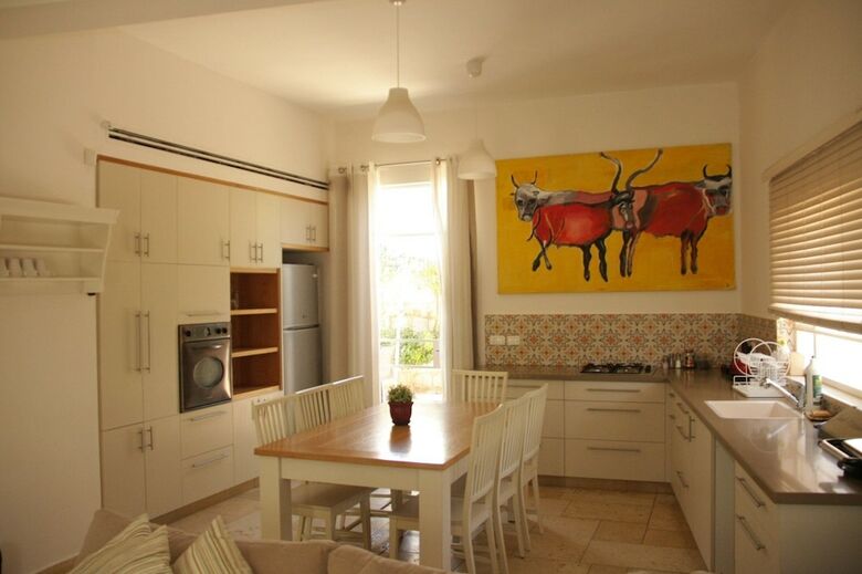 Hotel Pina Barosh Bnb