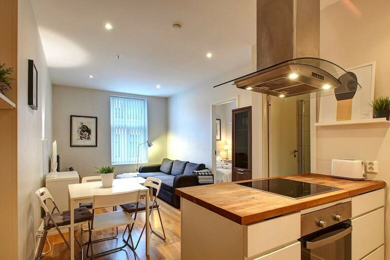 Modern Apartment With Balcony