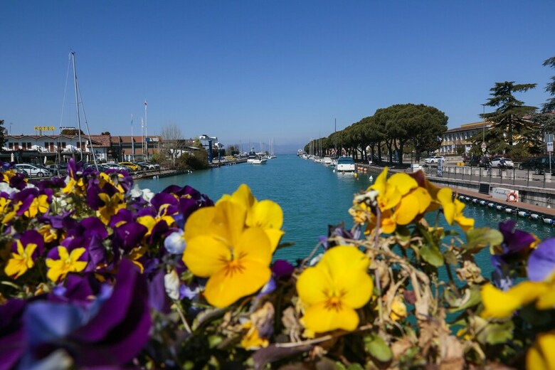 Le Finestre Sul Borgo B&B