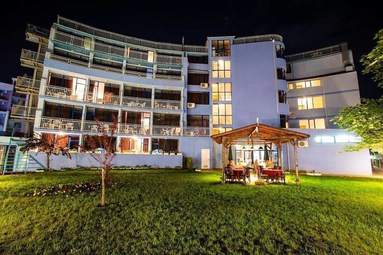 Hotel Bohemi - All Inclusive