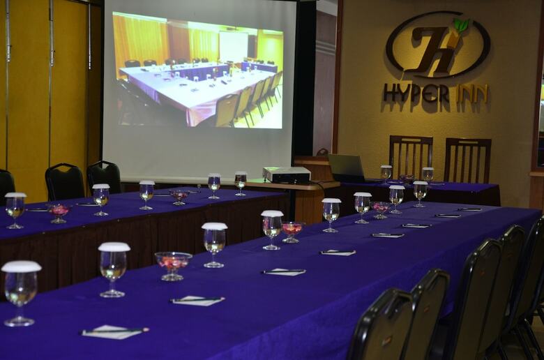 Hotel Hyper Inn