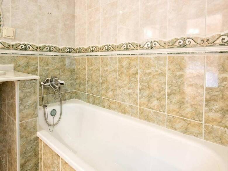 Villa Espa�a