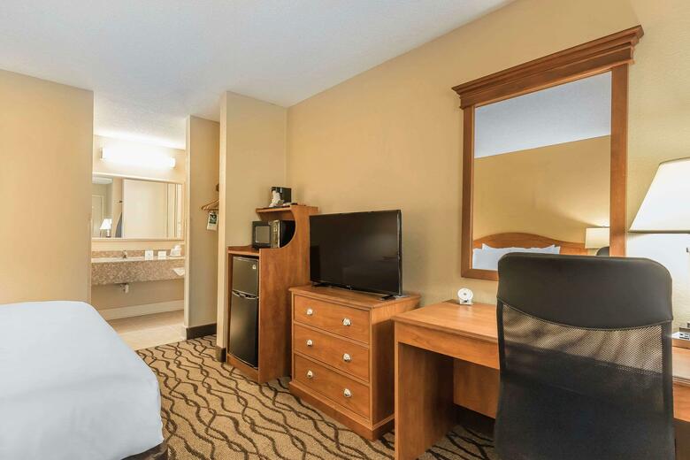 Hotel Quality Inn Charleston I-57