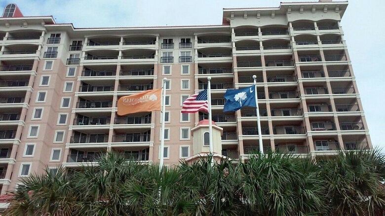 Hotel Tilghman Beach And Golf Resort