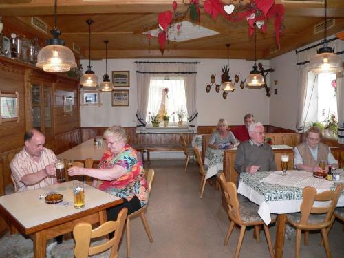 Hostal Gasthof - Pension Zur Post