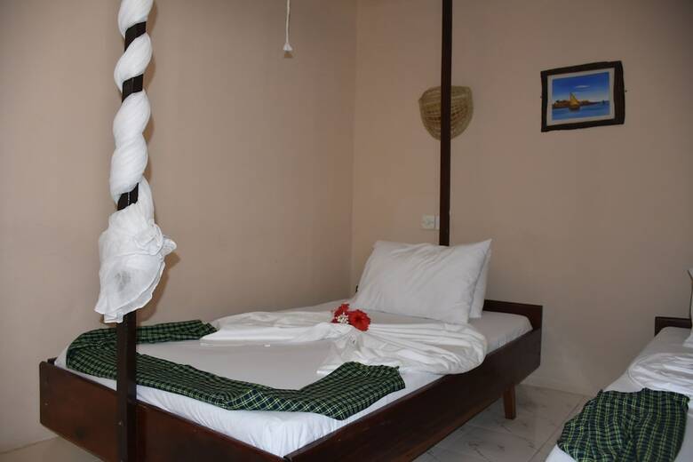 Pwani Silver Sand Beach Hotel